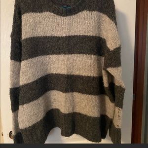 AEO Jegging Fit Sweater